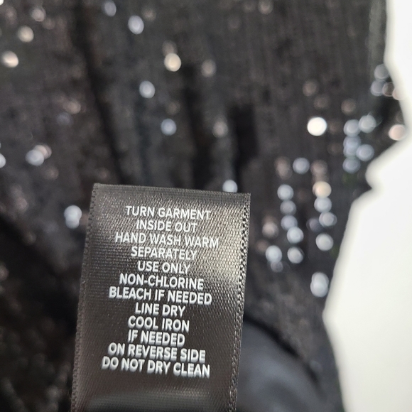 Torrid Size 1 1X Black Sequin Ruched Short Sleeve Top NWT - Picture 11 of 11